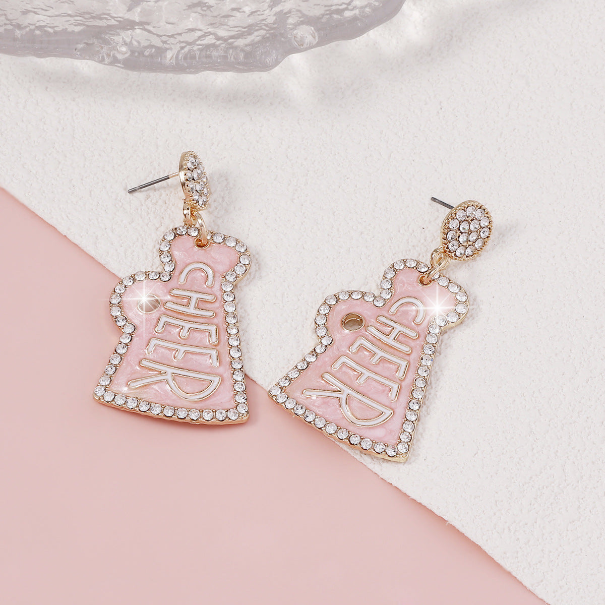 Herkkä käsityö Helmi Korvarengas