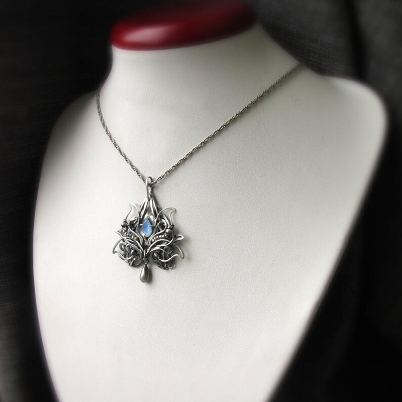 Herkkä käsityö Koru