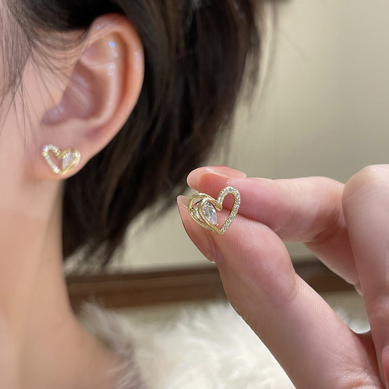 Hurmaava Kulta Korvarengas jokaiseen tilaisuuteen