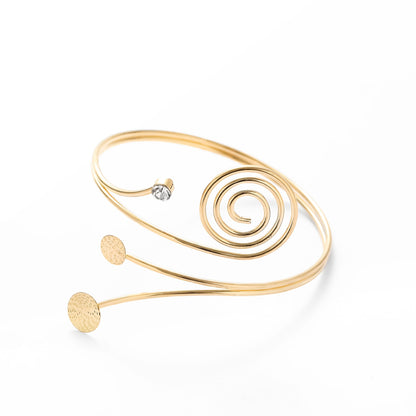 Kaunis Rannekoru ainutlaatuisella tyylillä