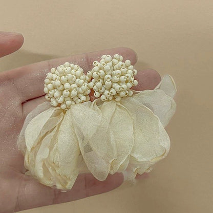 Elegantti Korvarengas jokaiseen tilaisuuteen