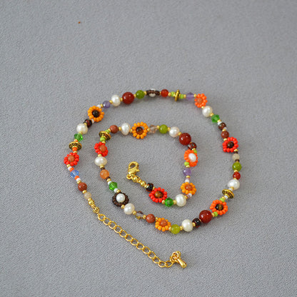 Käsintehty vintage Kaulakoru