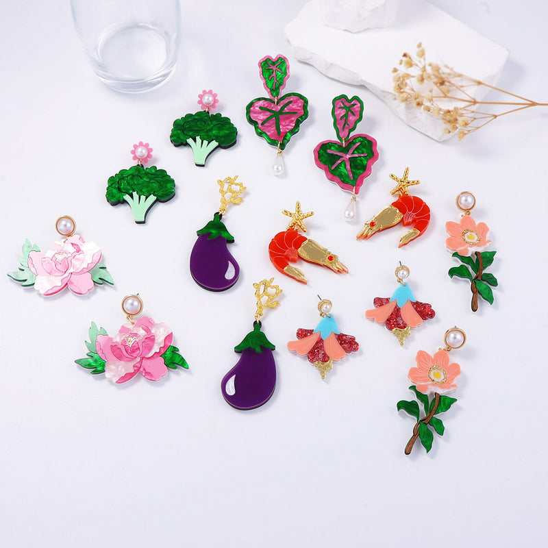 Herkkä käsityö Helmi Korvarengas