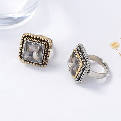 Hurmaava Koru jokaiseen tilaisuuteen