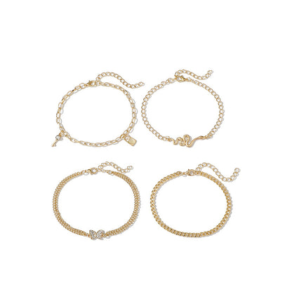 Klassinen Kulta Korusetti ajattomalla viehätyksellä