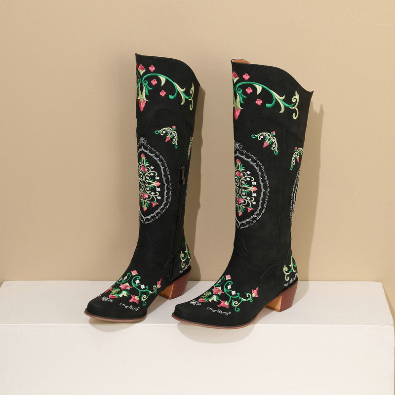 Kauniisti Valmistetut Ortopediset Saappaat