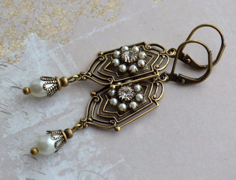 Elegantti Korvarengas jokaiseen tilaisuuteen