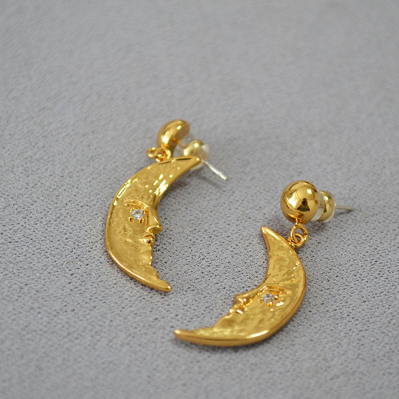 Hurmaava Kulta Korvarengas jokaiseen tilaisuuteen