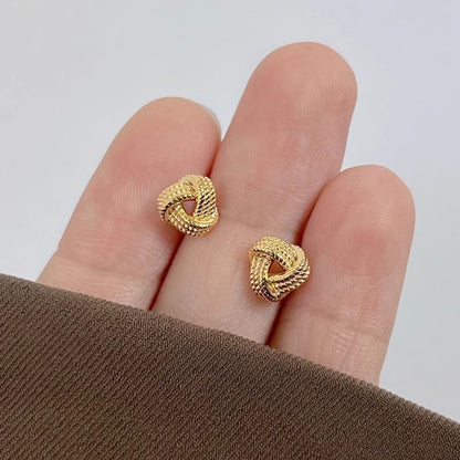 Elegantti Korvarengas jokaiseen tilaisuuteen