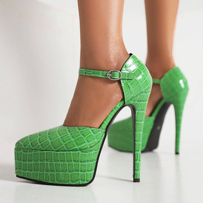 Klassiset Ortopediset Sandaalit Ajattomalla Tyylillä