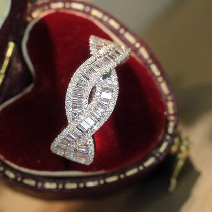 Klassinen Koru ajattomalla viehätyksellä