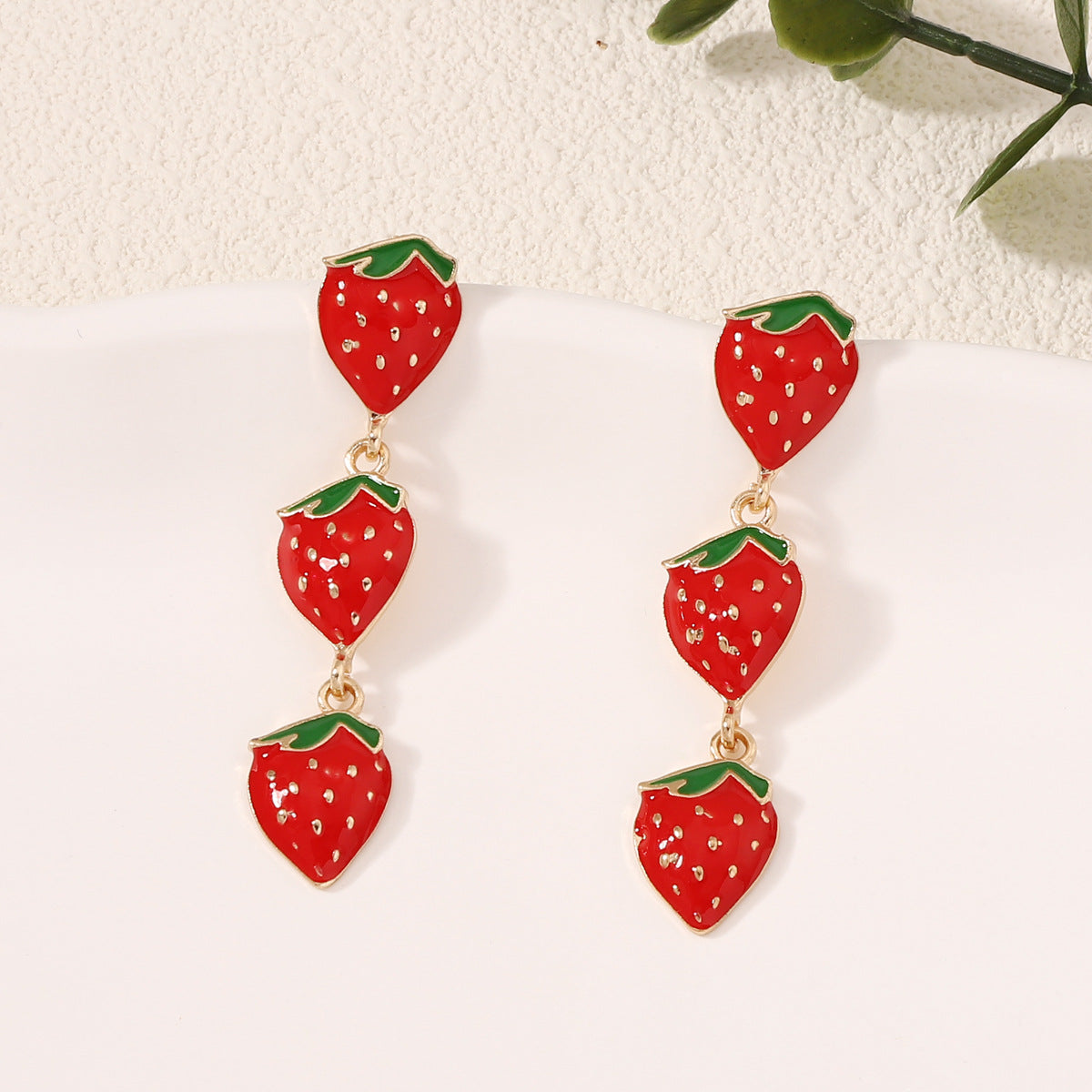 Elegantti Korvarengas jokaiseen tilaisuuteen