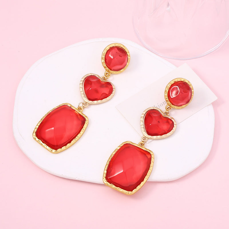 Hurmaava Korvarengas jokaiseen tilaisuuteen