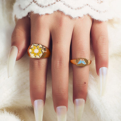 Kaunis Kulta Korusetti ainutlaatuisella tyylillä