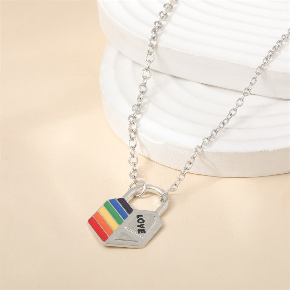 Käsintehty vintage Kaulakoru