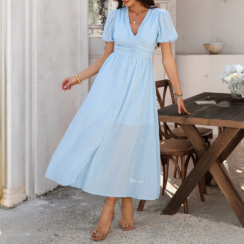 Sophisticated Dress with a Clean Classic Look