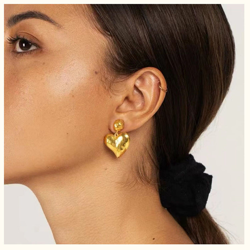 Romanttinen Kulta Korvarengas erityisiin hetkiin