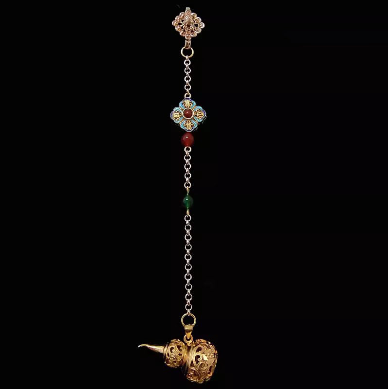 Herkkä käsityö Riipus