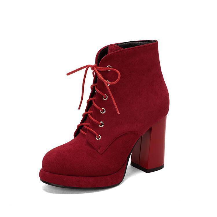 Sulavalinaiset Ortopediset Saappaat Moderniin Tyyliin