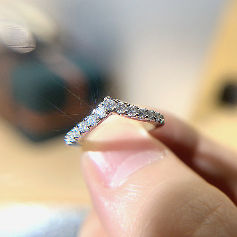 Herkkä käsityö Sormus