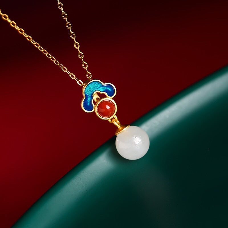 Hurmaava Kaulakoru jokaiseen tilaisuuteen