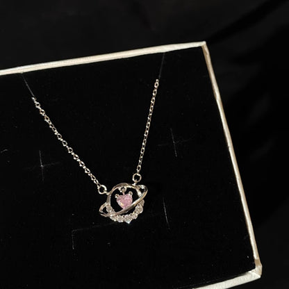 Käsintehty vintage Kaulakoru