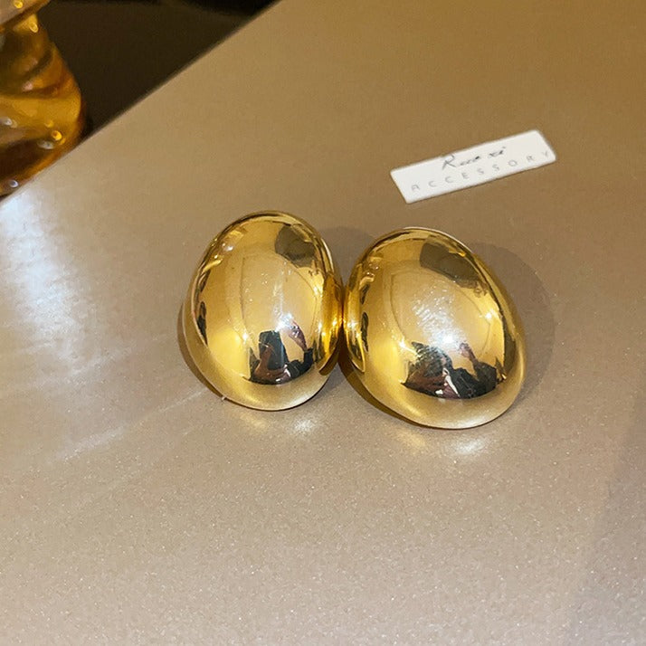 Hurmaava Korvarengas jokaiseen tilaisuuteen