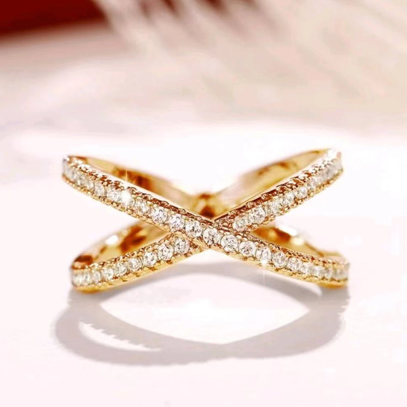 Kaunis Hopea Sormus ainutlaatuisella tyylillä