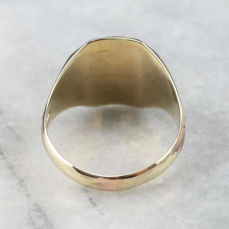 Elegantti Sormus jokaiseen tilaisuuteen