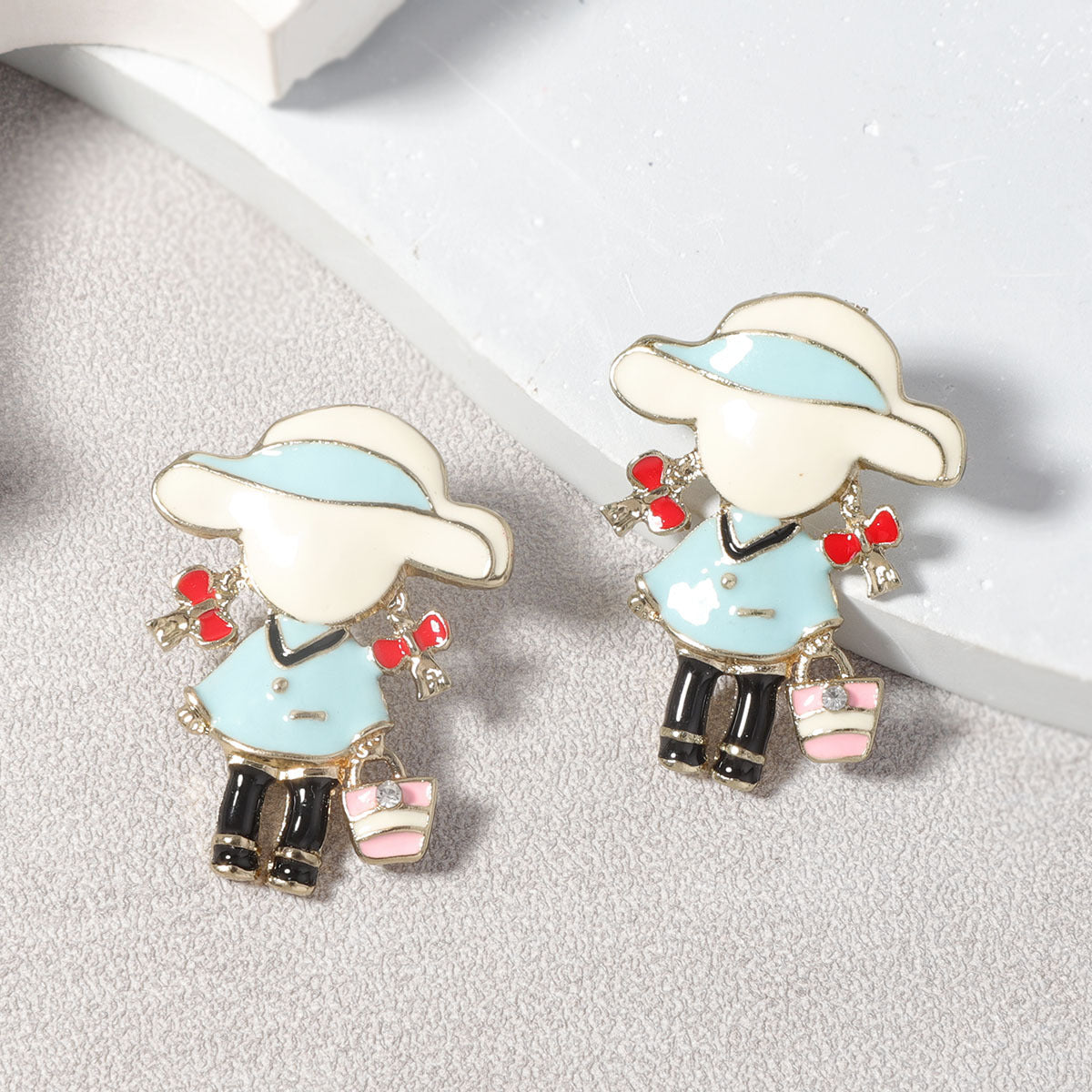 Klassinen Korvarengas ajattomalla viehätyksellä