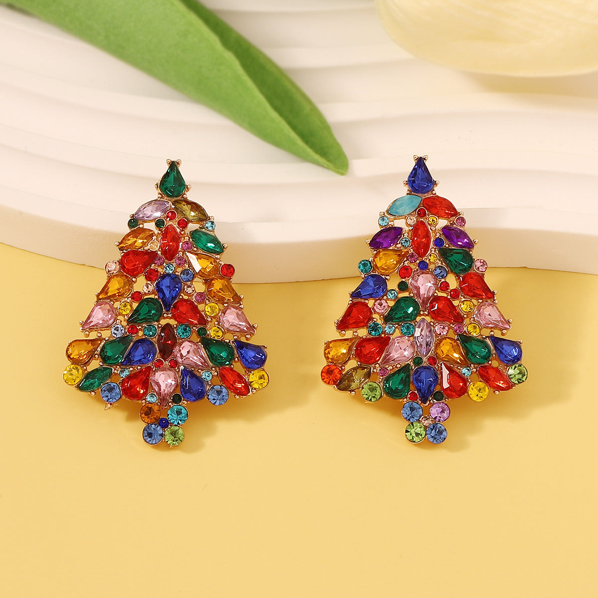 Käsintehty vintage Korvarengas