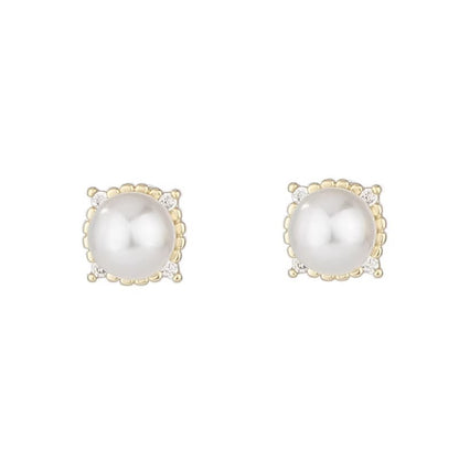 Romanttinen Helmi Korvarengas erityisiin hetkiin