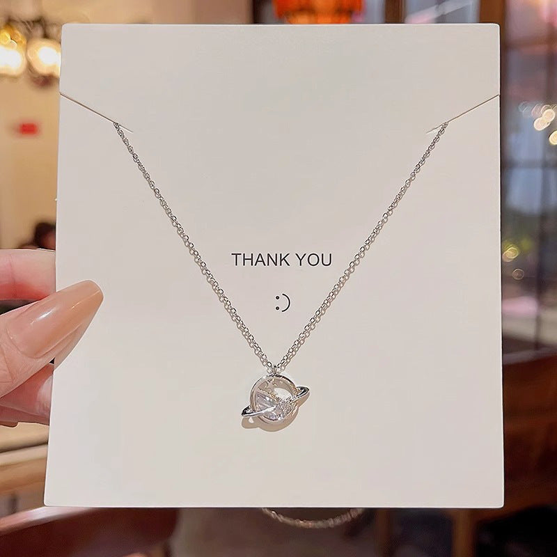 Hurmaava Kaulakoru jokaiseen tilaisuuteen