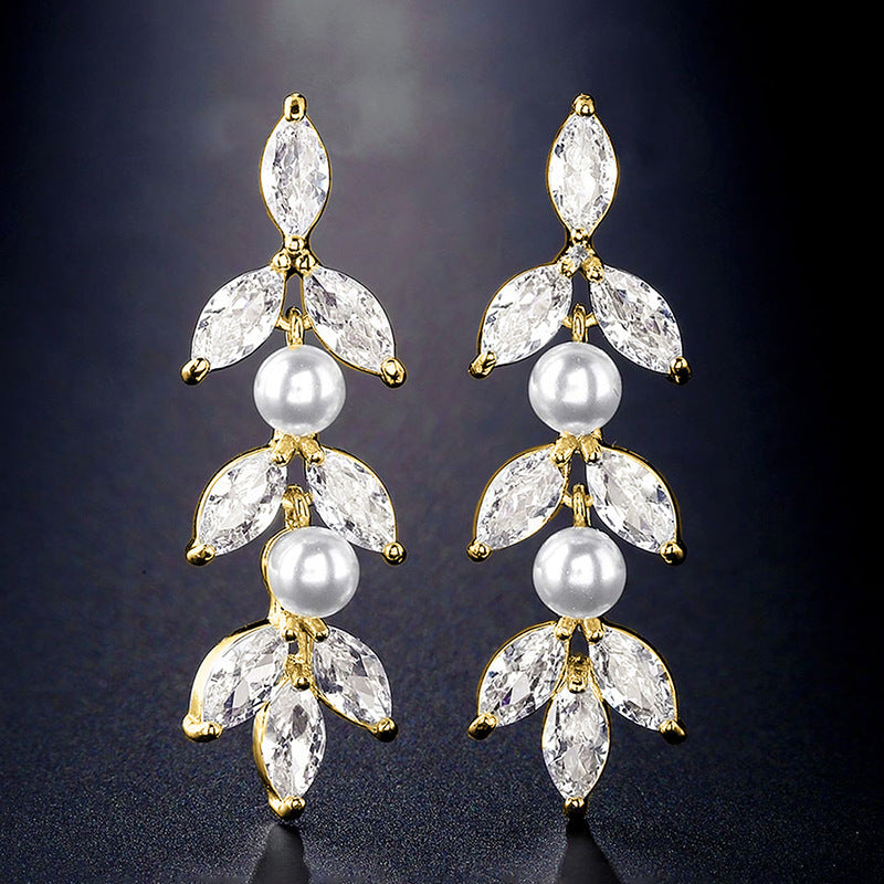 Elegantti Korvarengas jokaiseen tilaisuuteen