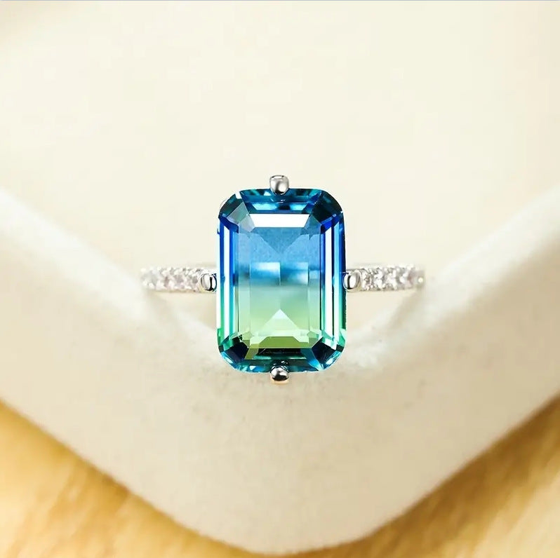 Elegantti Sormus jokaiseen tilaisuuteen