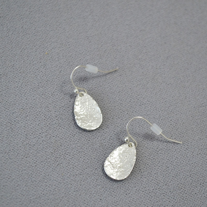 Käsintehty vintage Kulta Korvarengas