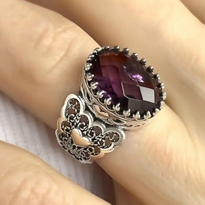 Herkkä käsityö Koru