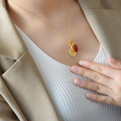 Klassinen Kulta Kaulakoru ajattomalla viehätyksellä