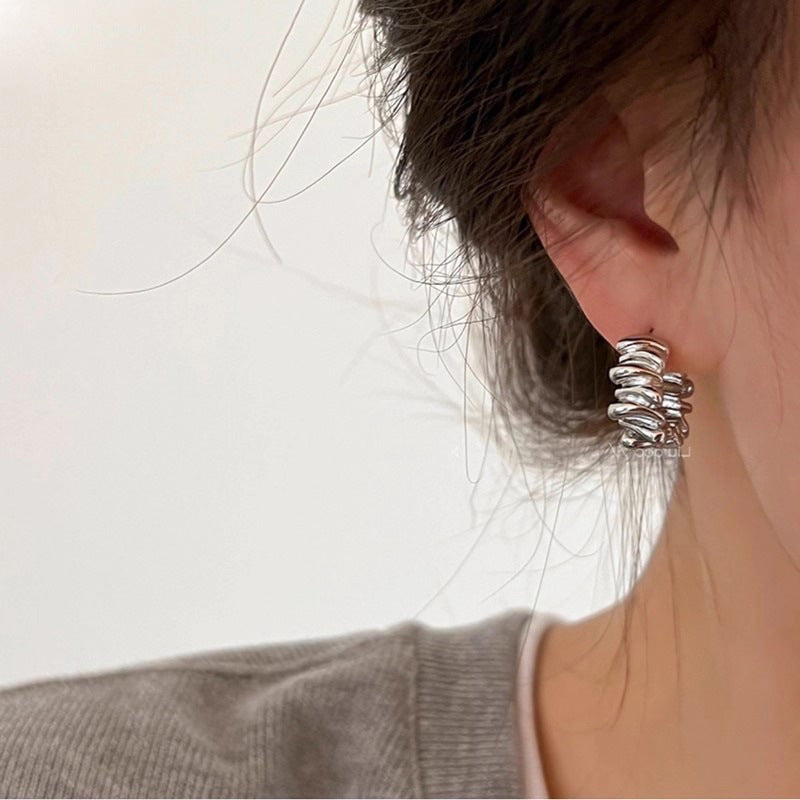 Elegantti Korvarengas jokaiseen tilaisuuteen