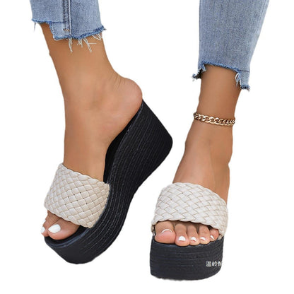 Klassiset Ortopediset Sandaalit Ajattomalla Tyylillä