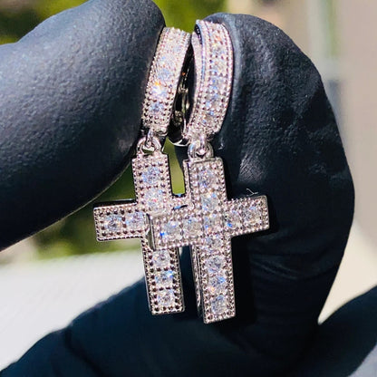 Kaunis Korvarengas ainutlaatuisella tyylillä