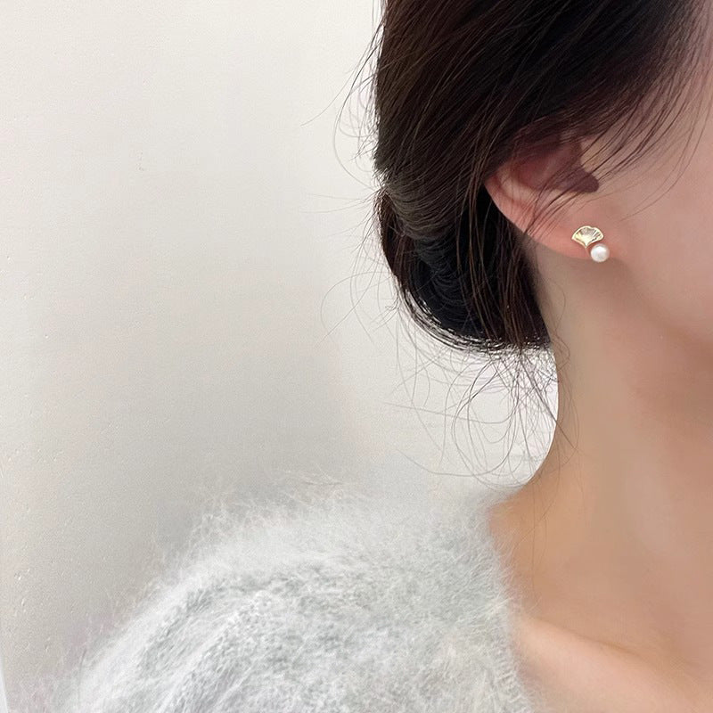 Herkkä käsityö Helmi Korvarengas