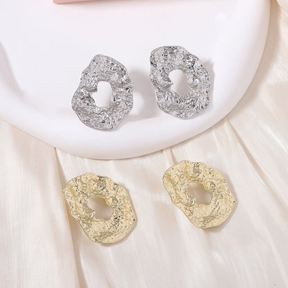 Hurmaava Korvarengas jokaiseen tilaisuuteen