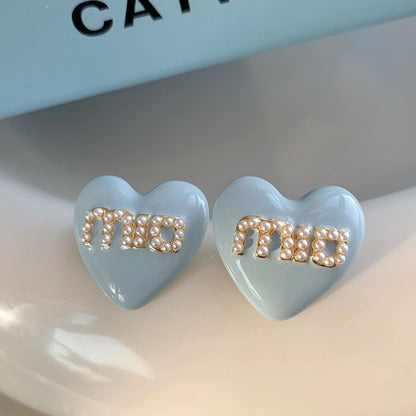 Hurmaava Korvarengas jokaiseen tilaisuuteen