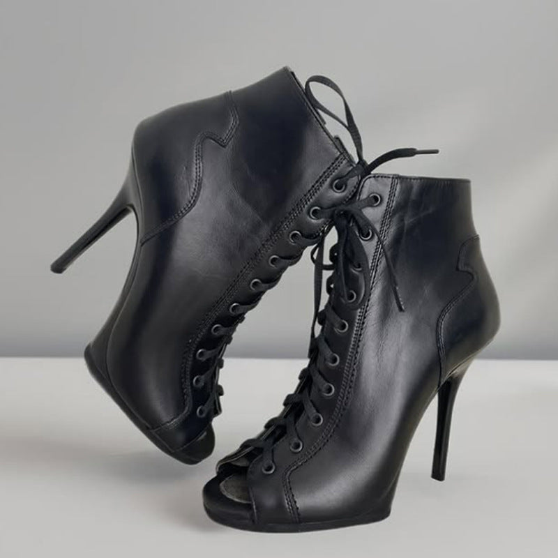 Klassiset Ortopediset Saappaat Ajattomalla Tyylillä