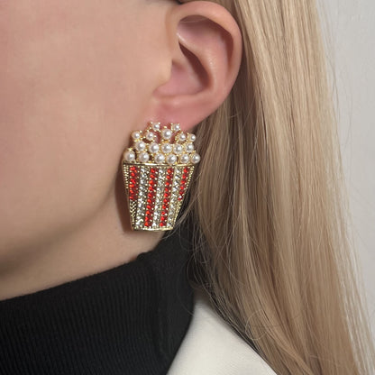 Käsintehty vintage Helmi Korvarengas