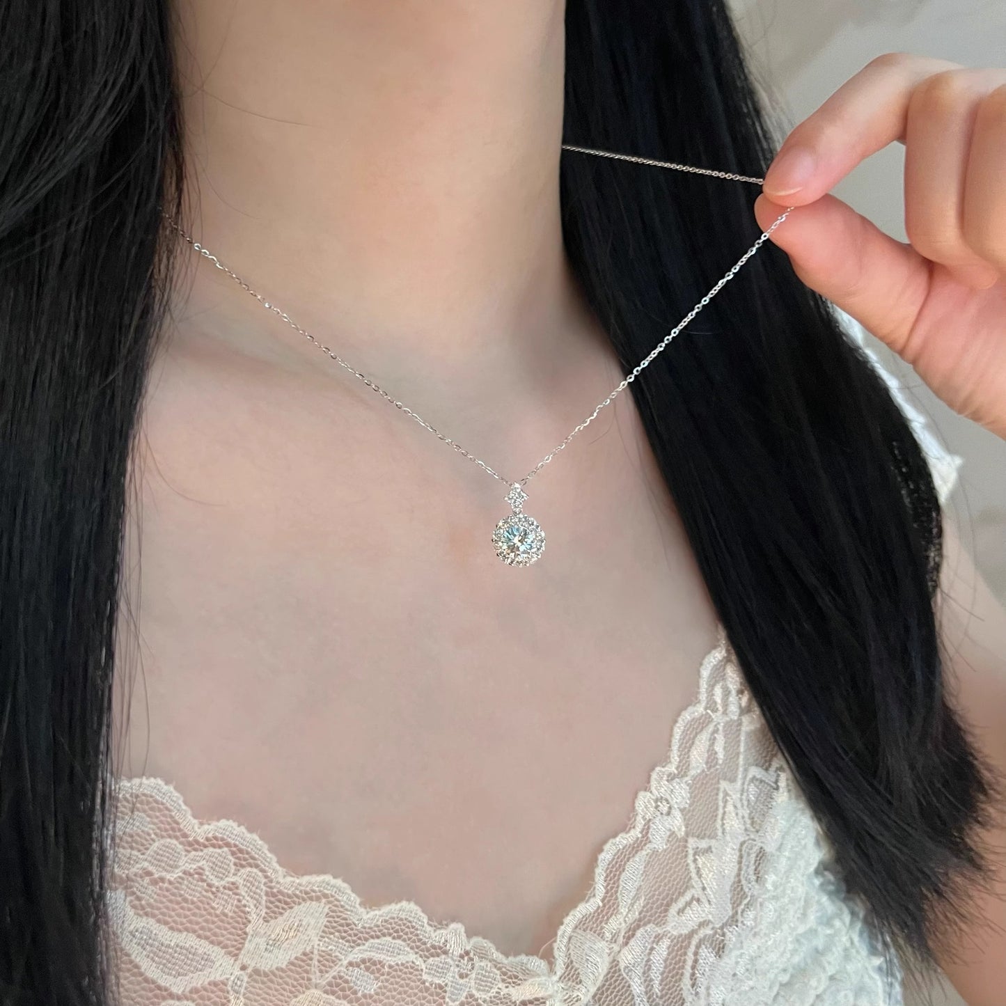 Käsintehty vintage Kaulakoru