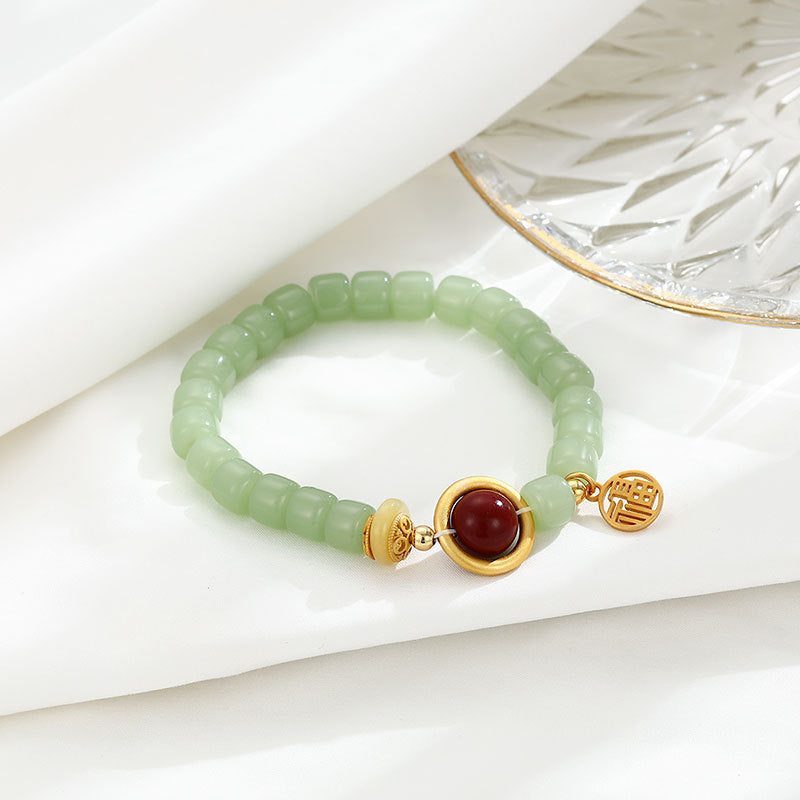 Upea Kulta Rannekoru päivittäiseen käyttöön