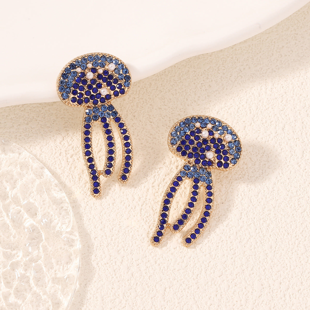 Upea Helmi Korvarengas päivittäiseen käyttöön