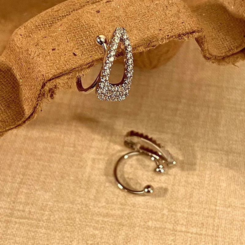 Kaunis Korvarengas ainutlaatuisella tyylillä